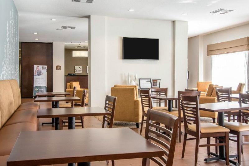 Extend A Suites - เมอริเดียน ภายนอก รูปภาพ